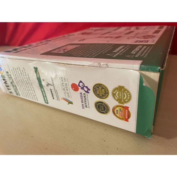 STEM: Mechanics Levers, Linkages and Structures build toys - Picture 5 of 5